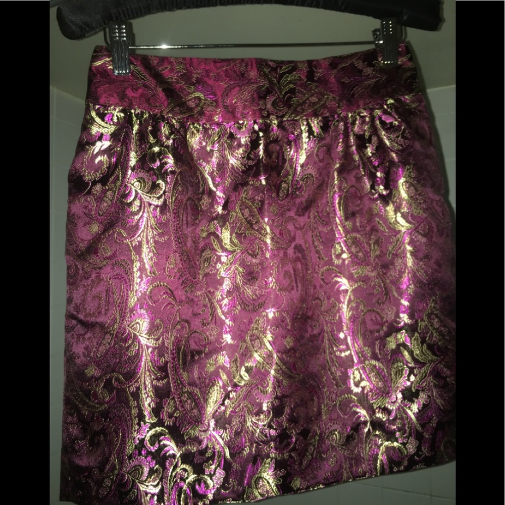 Metallic brocade mini skirt